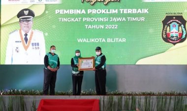 Wali Kota Blitar raih Penghargaan Pembina Proklim Terbaik